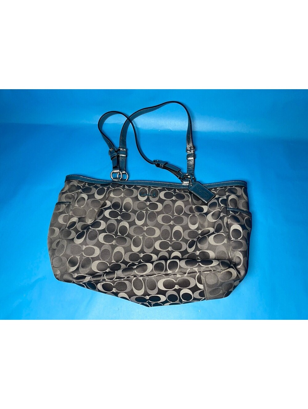 Coach F17698 Gallery Signature C East West Tote Gray Silver Shoulder Bag